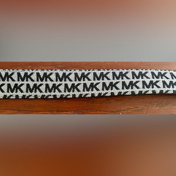 Michael Kors Belt: New with Tag : Women’s Size Small - Picture 4 of 9
